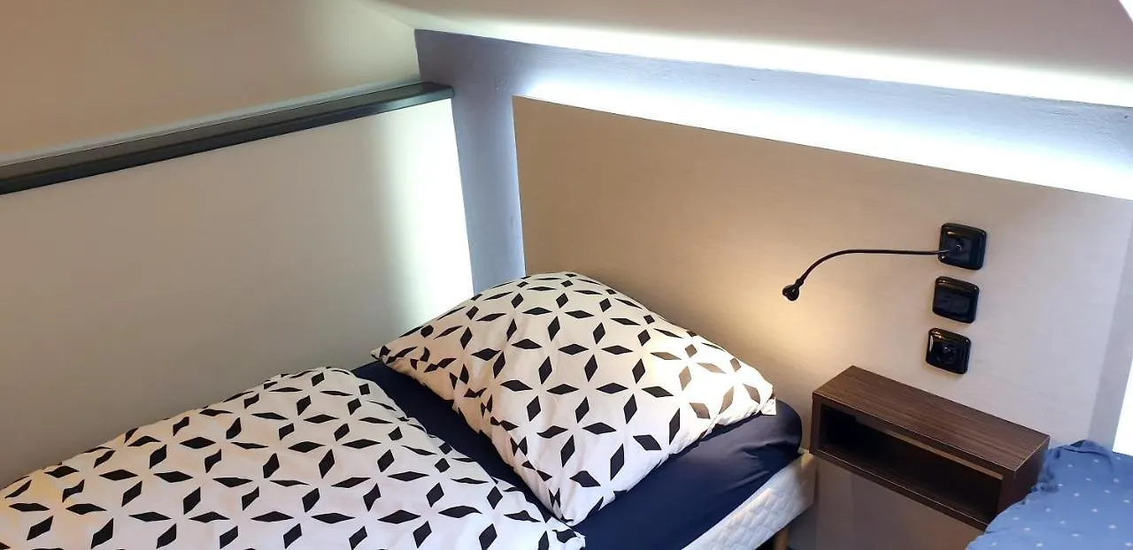 2 Bedrooms House With Enclosed Garden And Wifi At Slezska Ostrava 0*,  Czech Republic